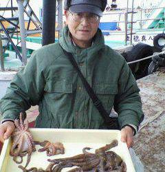 岸和田一文字 タコエギでタコも狙えます☆