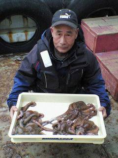 一文字名物タコ！6杯で3.5kg