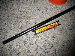 ジグヘッドにイソメ!? 　貝塚人工島沖向きテトラ