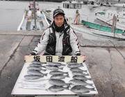 黒島の磯、グレ10匹オーバー！！　サヨリや…