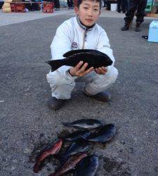 双子の子で良型グレ6枚