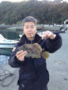 丸島でイイサイズのカワハギゲット！