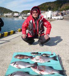 神谷一文字でのフカセ釣り、魚種多彩にたのしめます