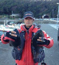 親周辺は釣れてます(^_-)-☆萩尾フカセ釣果