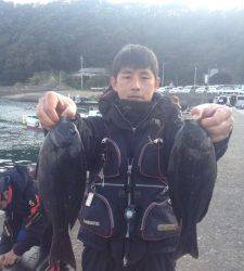 お昼からバタバタと釣れていましたヨ！萩尾グレ釣果