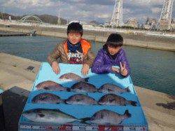 マリーナシティ海洋釣り堀 子供もマダイ＆ハマチ楽しめます