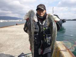 北公園エビ撒き釣りでハネ２連発！！