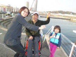 ！イワシ回遊中！マリーナシティでサビキ釣り