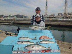 初心者の方でも楽しめます♪マリーナシティ海洋釣り堀