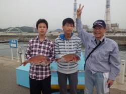 釣り堀ファミリーフィッシング、良い記念にな…