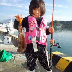 磯間港でファミリーエギング☆アオリ800g☆