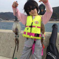 すさみ港、ヤエンでアオリGET！