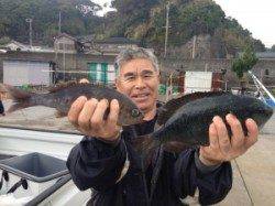 萩尾フカセ釣果、グレにイサギにカワハギに