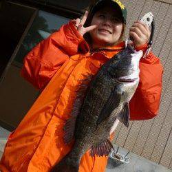 湯浅の磯、年無しチヌＧＥＴでピース♪