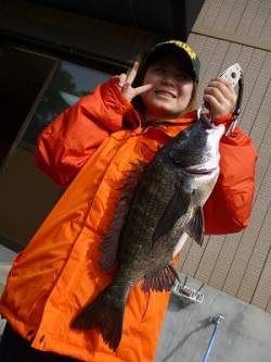 湯浅の磯、年無しチヌＧＥＴでピース♪