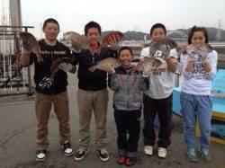 体験釣り場でマダイを釣りました♪