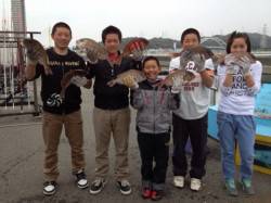 体験釣り場でマダイを釣りました♪