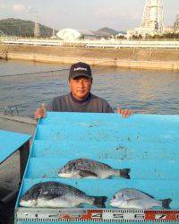 マリーナシティ海釣り公園でブッコミ釣り★まだまだ釣ります！★