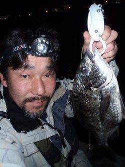 南港でチヌゲーム、25cmのタケノコメバルも！