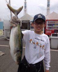 マリーナシティ海洋釣り堀、初心者の方でもたのしめます☆