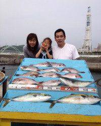 釣り堀ファミリーフィッシング！！沢山釣れましたv