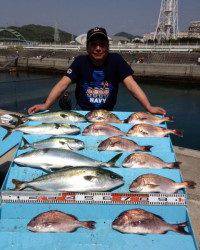 GWはマリーナ海上釣堀がおすすめ！今日も沢山釣れています♪