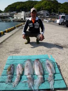 連日好釣果が続いています！アオリヤエン釣果…