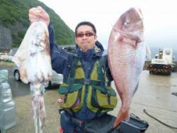 沖一文字先端、ジグでBigマダイ！エギでキ…