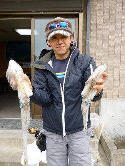 湯浅の磯 エギングでアオリイカのキロクラス狙える