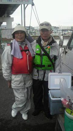 旧一文字赤灯、22～24センチのアジ、20匹オーバーの釣果☆