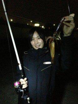 釣りガール!アジュールでスルメイカ!