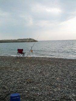 煙樹ヶ浜で泊り釣り、大型マゴチゲット他