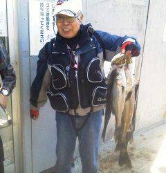 沖の一文字でハネ64センチを頭に4匹他【ハネ研の方々の釣果】