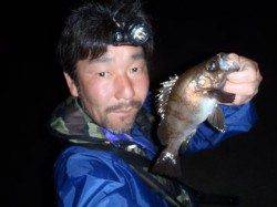 潮が動かず厳しめでしたが…フロートリグでメバルGET