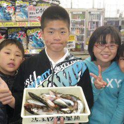 堺堤防 サビキでアジ・ガシラ・イワシなどお手軽に楽しめる