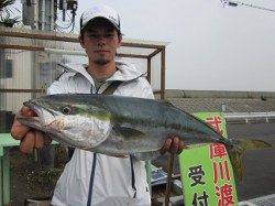 武庫一でメジロ！シーバスも狙える♪