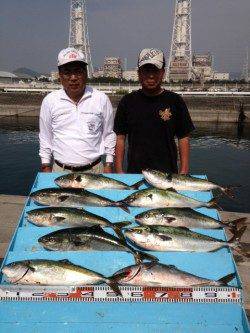 マリーナシティ海洋釣り堀 マダイに青物に賑わってます☆