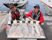 デカアオリ連発！ 黒島の磯のヤエン釣り