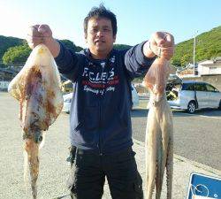 神谷一文字 エギングでアオリイカ1.1kg＆タコ1kg