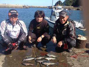 串本の磯 フカセでグレ〜37cm7匹