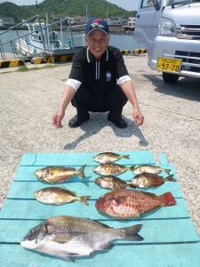 大漁です♪ケムリ島でのフカセ釣果
