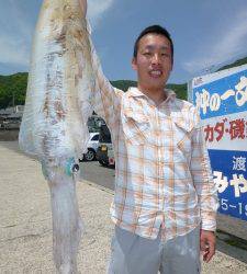 本日晴天！釣り日和♪　工場裏でもヤエン好調！！！