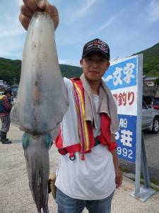 工場裏、エギングでもアオリＧＥＴ！