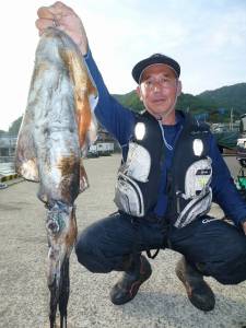 本日晴天！釣り日和♪　工場裏でもヤエン好調！！！