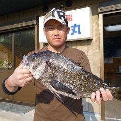 湯浅の磯 フカセで年無しチヌ51cm
