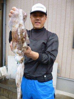 湯浅の磯でヤエン釣り好調！