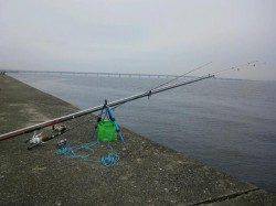 泉佐野　エアシンカーのちょい投げでイシモチ・ガシラ・キスなど