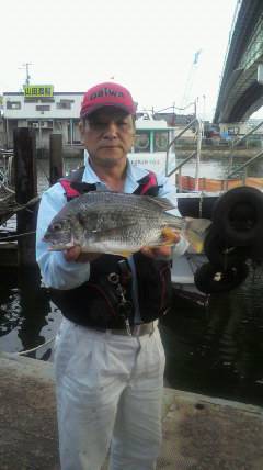 沖一文字スリット・中波止で落とし込みの釣果情報★