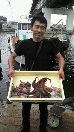 沖一文字スリット、午前中にタコ10杯・2.…