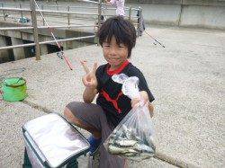 【アジ、イワシ好調！】アジュール舞子ＲＴ